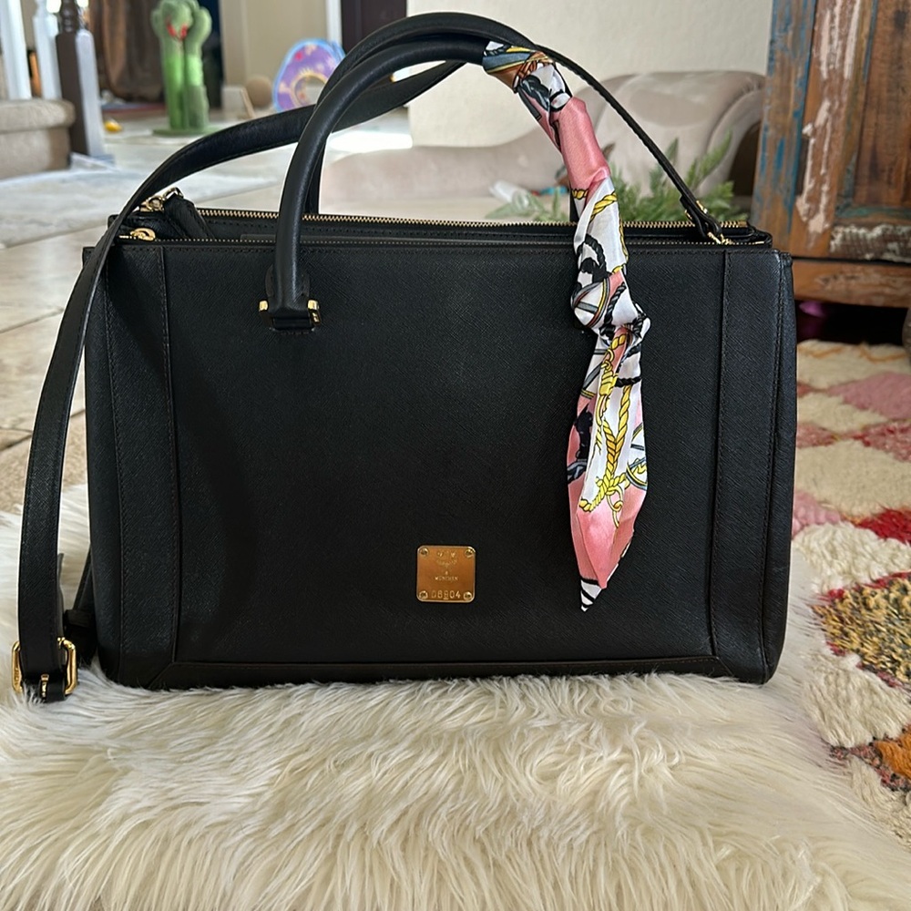 Gorgeous MCM leather handbag with crossbody strap